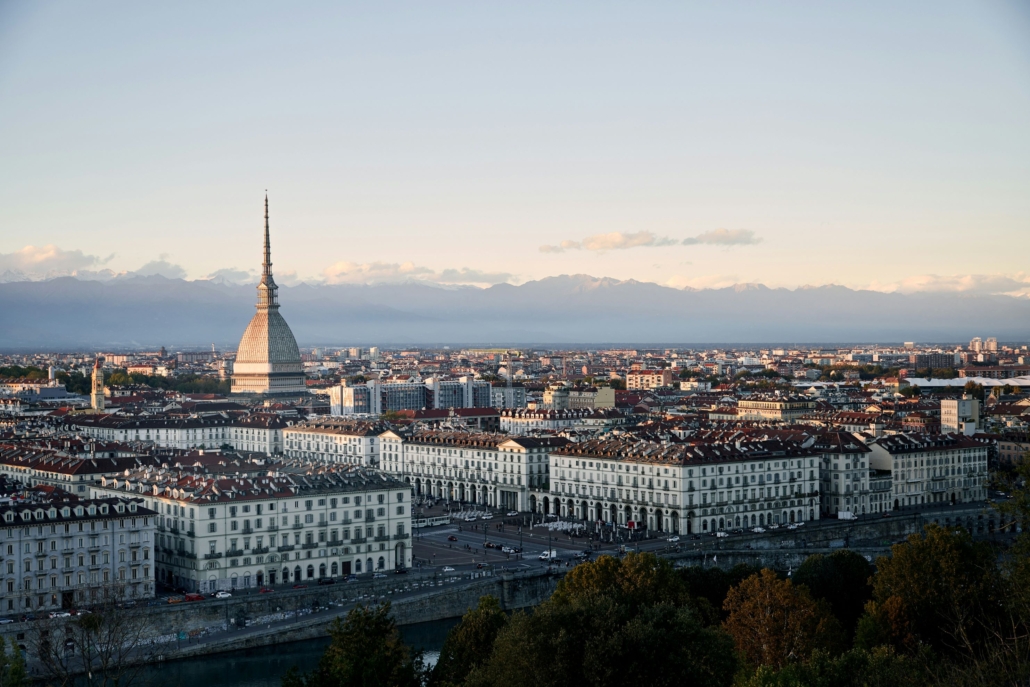 fabio-gibin-EYEcXdWU2u8-unsplash